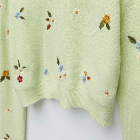 NWOT ZARA Floral Embroidery Knit Sweater - Picture 5 of 8